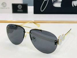 Picture of Versace Sunglasses _SKUfw55136742fw